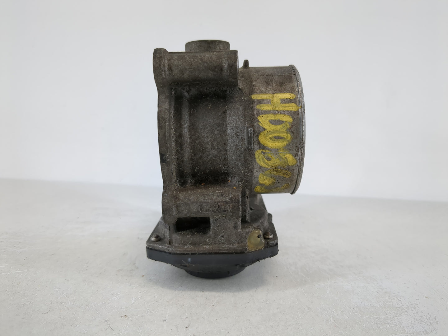2012-2018 Mazda 3 Throttle Body P/N:0675 3S31 K4238, 13 640 Fits Fits 2012 2013 2014 2015 2016 2017 2018 OEM Used Auto Parts