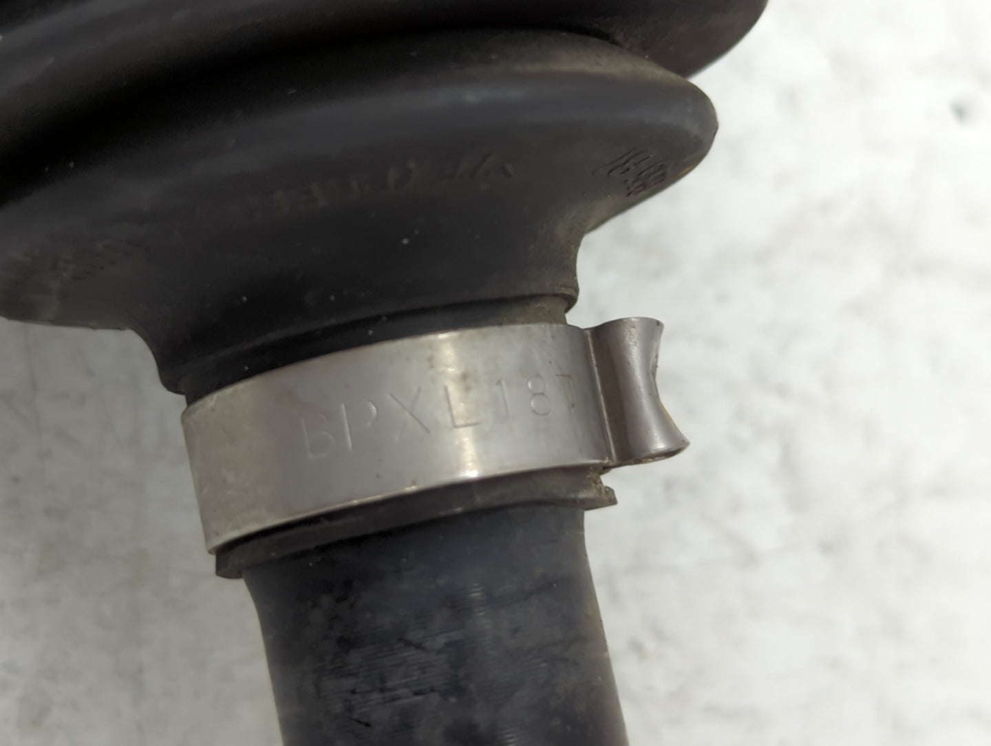 2014-2018 Mazda 3 Axle Shaft Front Driver Cv C/v - Oemusedautoparts1.com