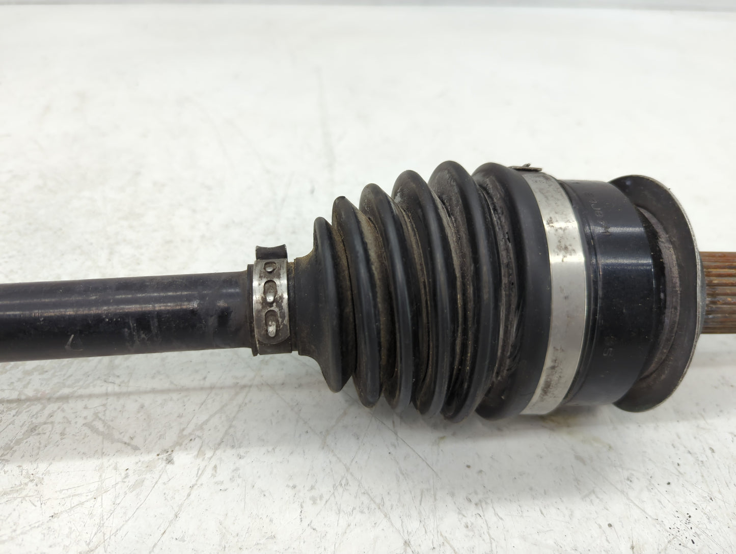 2014-2018 Mazda 3 Axle Shaft Front Driver Cv C/v - Oemusedautoparts1.com