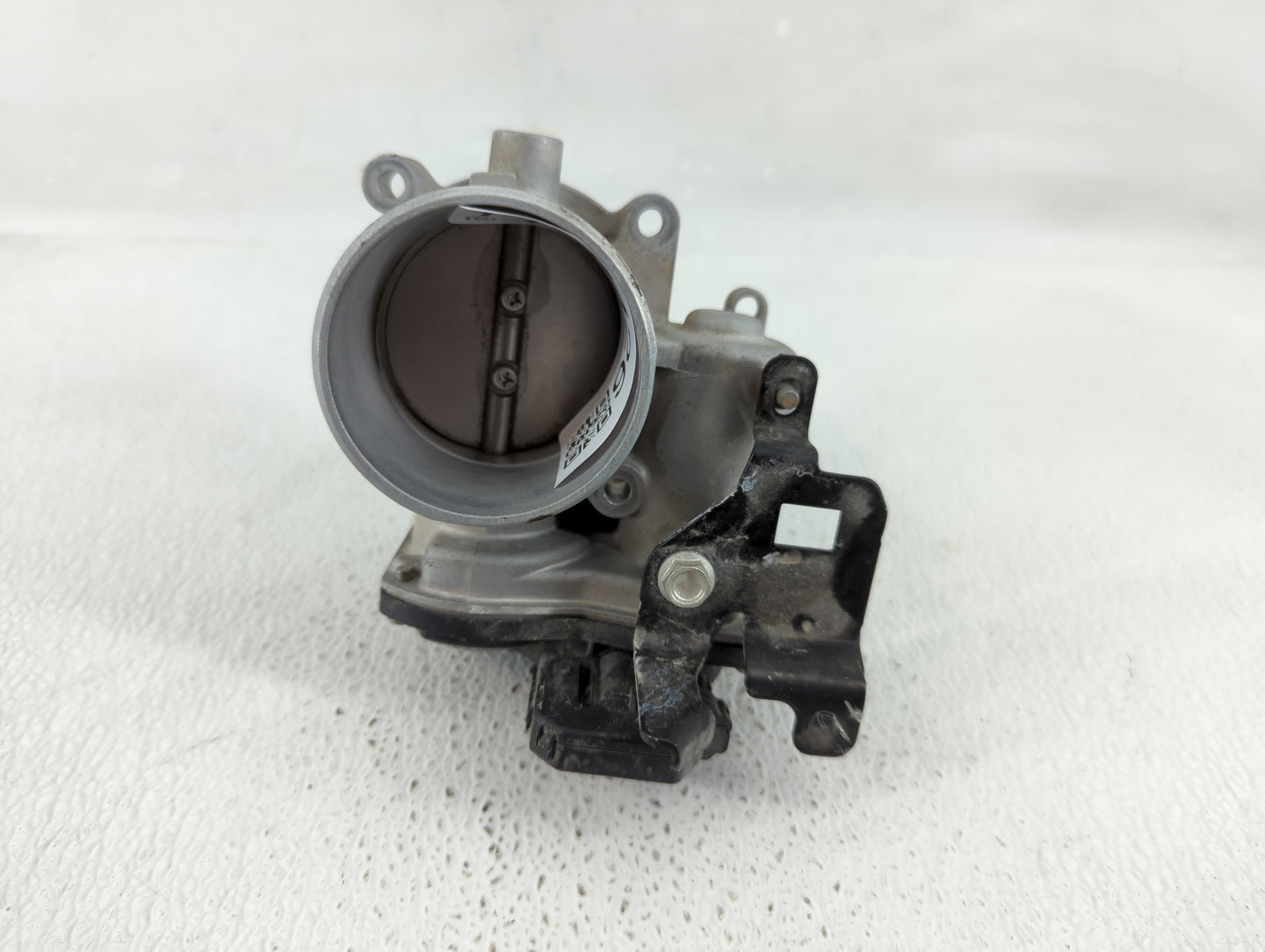 2014-2018 Mazda 3 Throttle Body P/N:0675 3S31 K4238, 13 640 Fits Fits 2014 2015 2016 2017 2018 OEM Used Auto Parts - Oemused