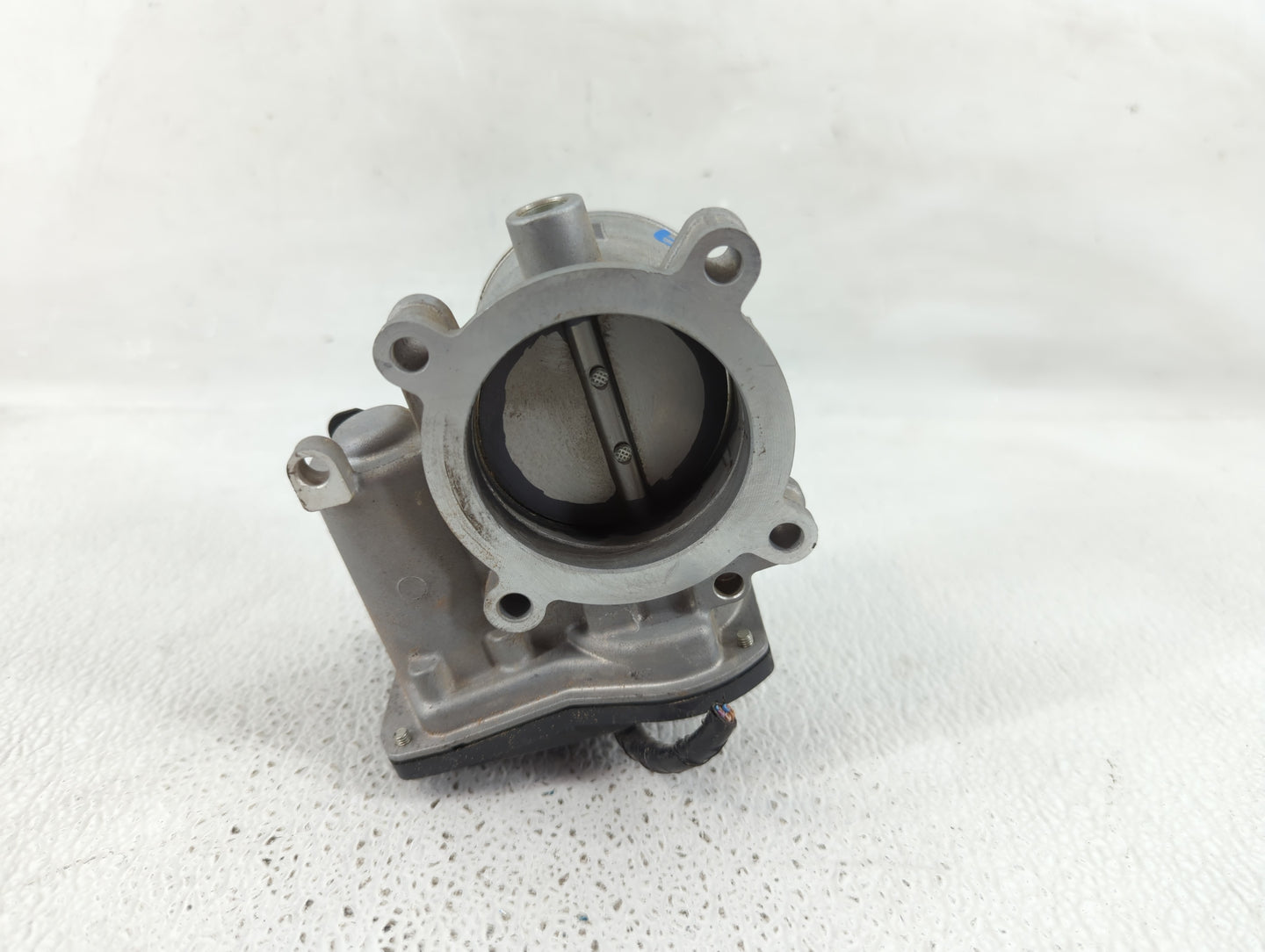 2014-2018 Mazda 3 Throttle Body P/N:0675 3S31 K4238, 13 640 Fits Fits 2014 2015 2016 2017 2018 OEM Used Auto Parts - Oemused