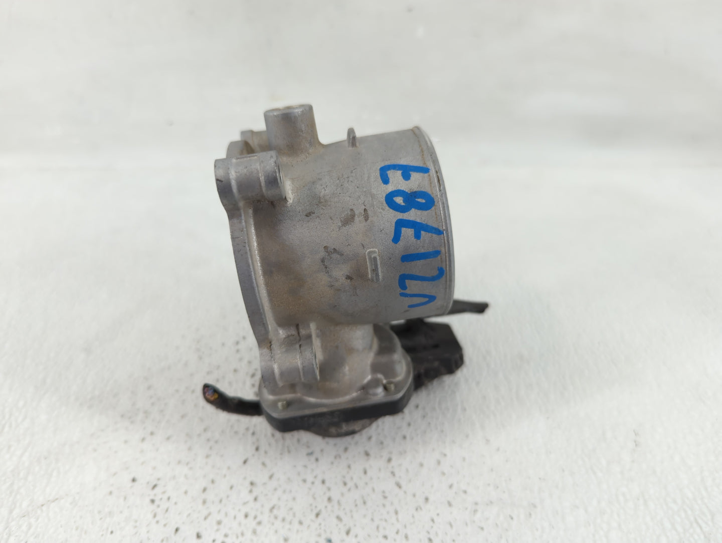 2014-2018 Mazda 3 Throttle Body P/N:0675 3S31 K4238, 13 640 Fits Fits 2014 2015 2016 2017 2018 OEM Used Auto Parts - Oemused