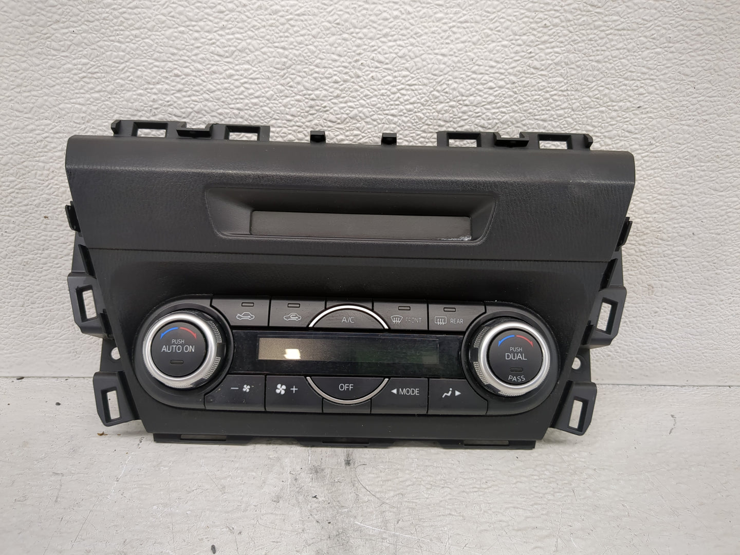 2014-2016 Mazda 3 Climate Control Module Temperature AC/Heater Replacement P/N:BHP5 61 190 D Fits Fits 2014 2015 2016 OEM Us