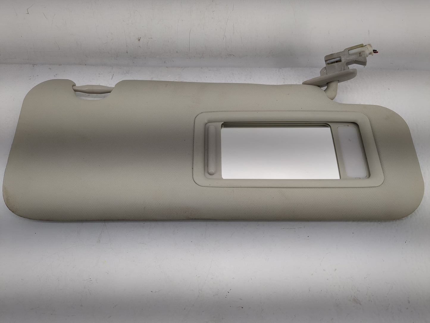 2014-2018 Mazda 3 Sun Visor Shade Replacement Passenger Right Mirror Fits Fits 2014 2015 2016 2017 2018 OEM Used Auto Parts 