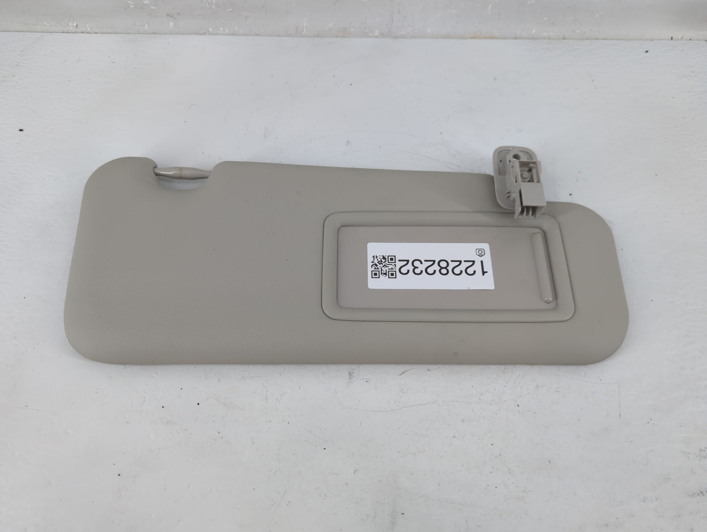 2014-2018 Mazda 3 Sun Visor Shade Replacement Passenger Right Mirror Fits Fits 2014 2015 2016 2017 2018 OEM Used Auto Parts 