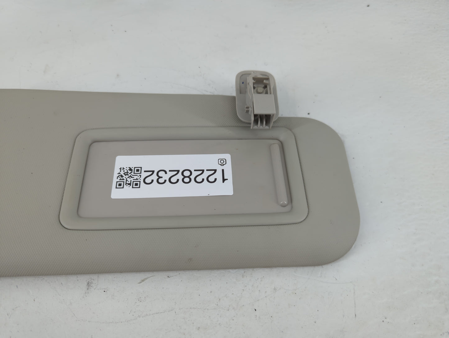 2014-2018 Mazda 3 Sun Visor Shade Replacement Passenger Right Mirror Fits Fits 2014 2015 2016 2017 2018 OEM Used Auto Parts 