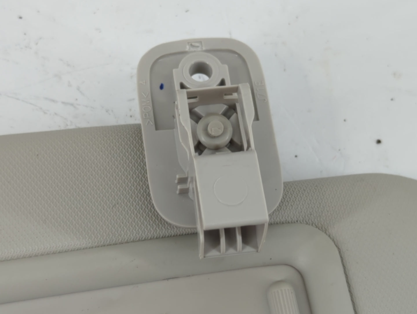 2014-2018 Mazda 3 Sun Visor Shade Replacement Passenger Right Mirror Fits Fits 2014 2015 2016 2017 2018 OEM Used Auto Parts 