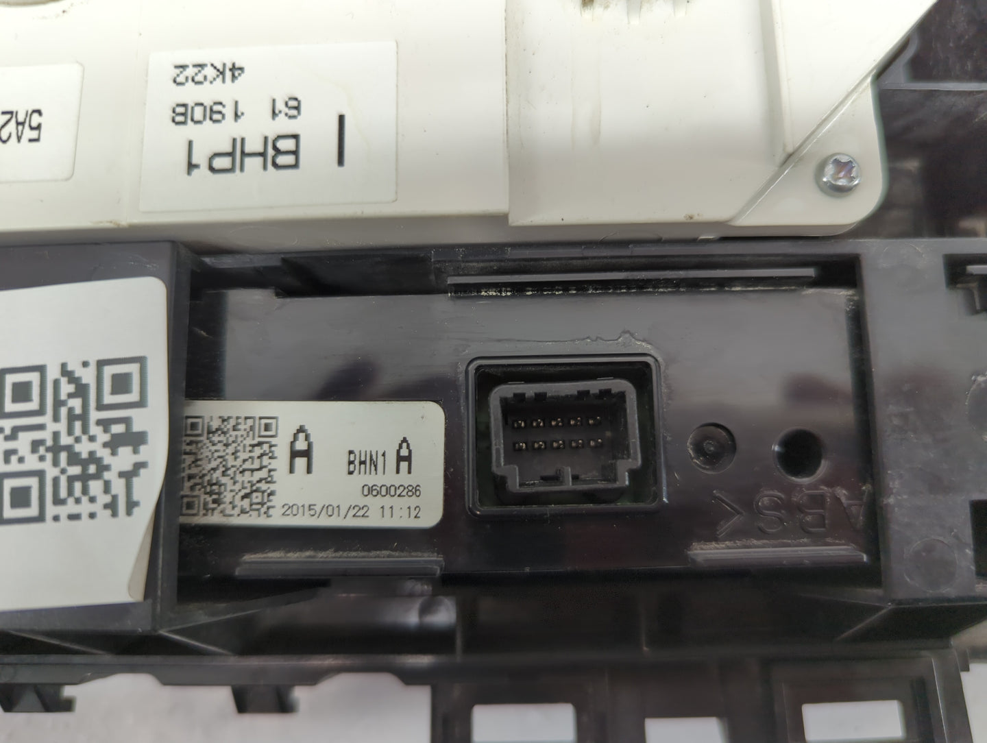2014-2016 Mazda 3 Climate Control Module Temperature AC/Heater Replacement P/N:0600286 Fits Fits 2014 2015 2016 OEM Used Aut
