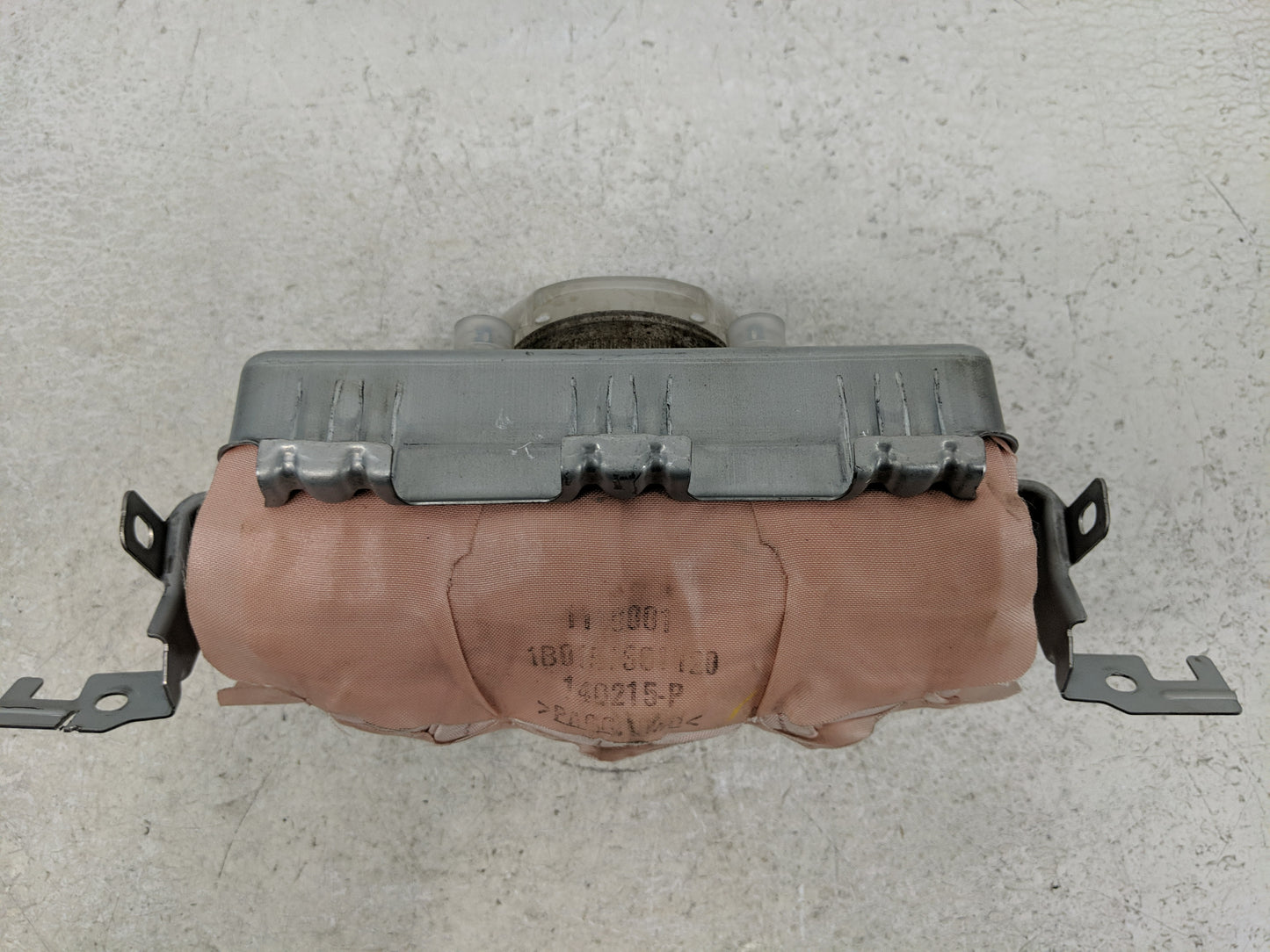 2014-2016 Mazda 3 Air Bag Passenger Right Dashboard OEM P/N:BHN160A11 Fits Fits 2014 2015 2016 OEM Used Auto Parts - Oemused