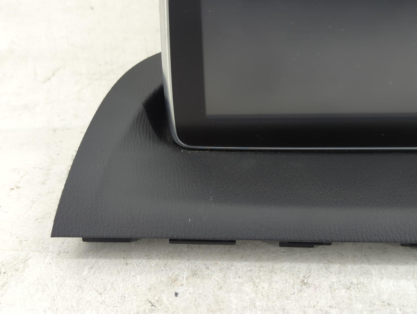 2014-2016 Mazda 3 Radio AM FM Cd Player Receiver Replacement P/N:BHP1 61 1JOD Fits Fits 2014 2015 2016 OEM Used Auto Parts -