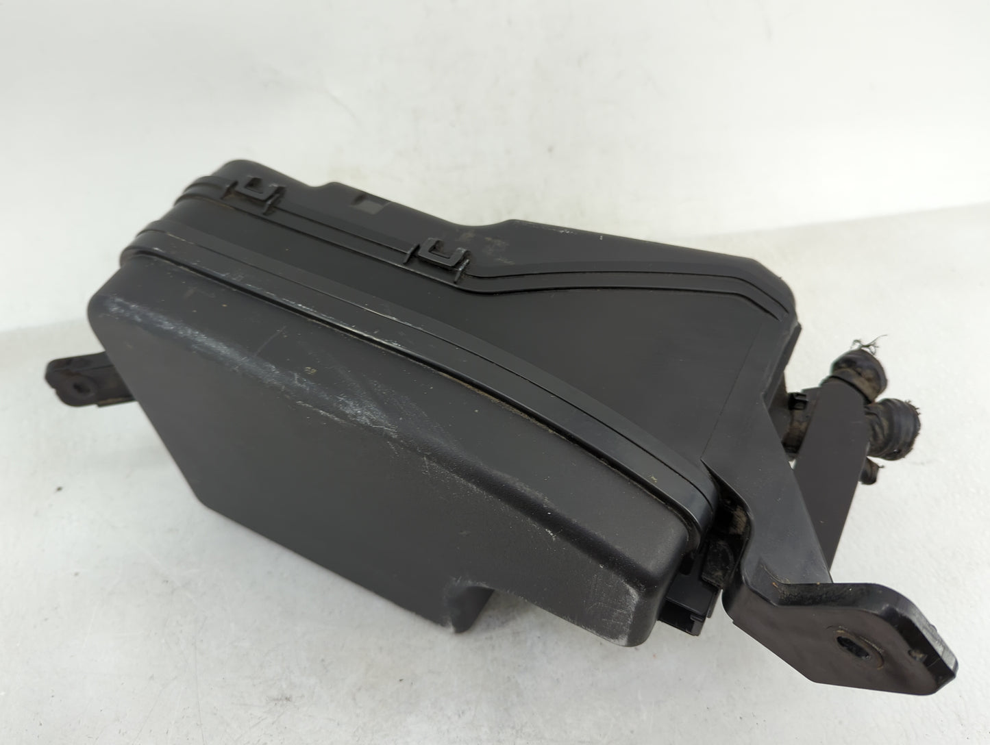 2014-2016 Mazda 3 Fusebox Fuse Box Panel Relay Module P/N:BHR1-66767 Fits Fits 2014 2015 2016 OEM Used Auto Parts - Oemuseda