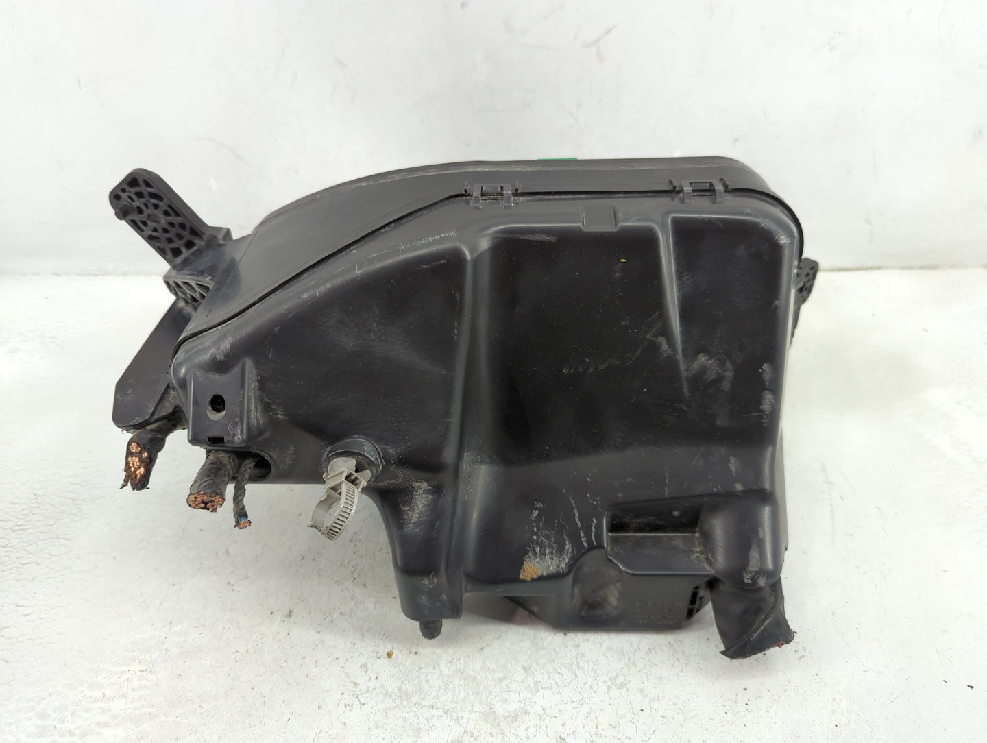 2014-2016 Mazda 3 Fusebox Fuse Box Panel Relay Module P/N:KD45-675X0 C Fits Fits 2014 2015 2016 OEM Used Auto Parts - Oemuse