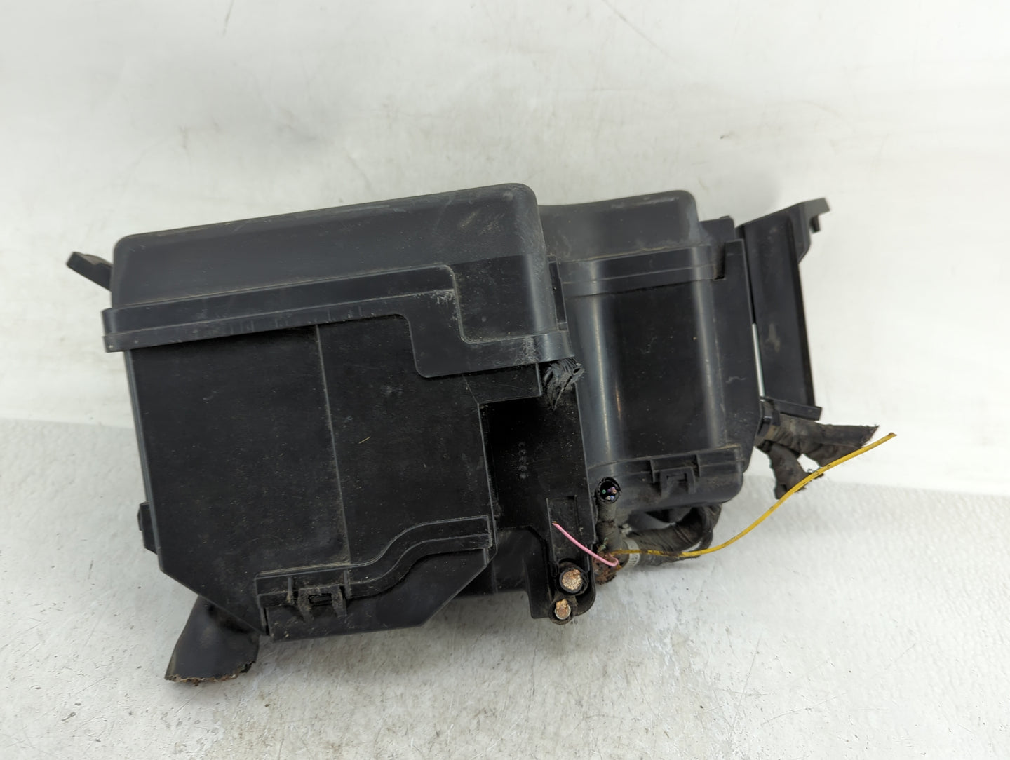 2014-2016 Mazda 3 Fusebox Fuse Box Panel Relay Module Fits Fits 2014 2015 2016 OEM Used Auto Parts - Oemusedautoparts1.com