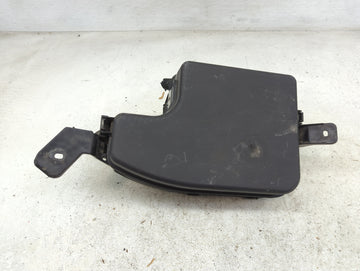 2014-2016 Mazda 3 Fusebox Fuse Box Panel Relay Module P/N:KD45-675X0 Fits Fits 2014 2015 2016 OEM Used Auto Parts - Oemuseda