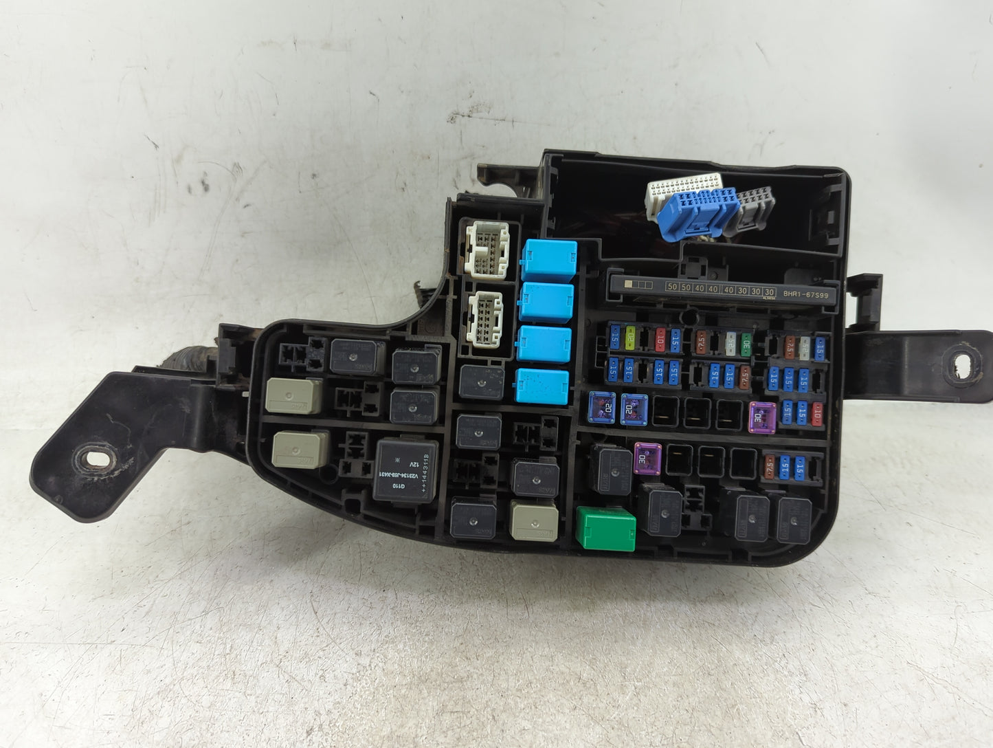 2014-2016 Mazda 3 Fusebox Fuse Box Panel Relay Module P/N:BHR1-66767 Fits Fits 2014 2015 2016 OEM Used Auto Parts - Oemuseda