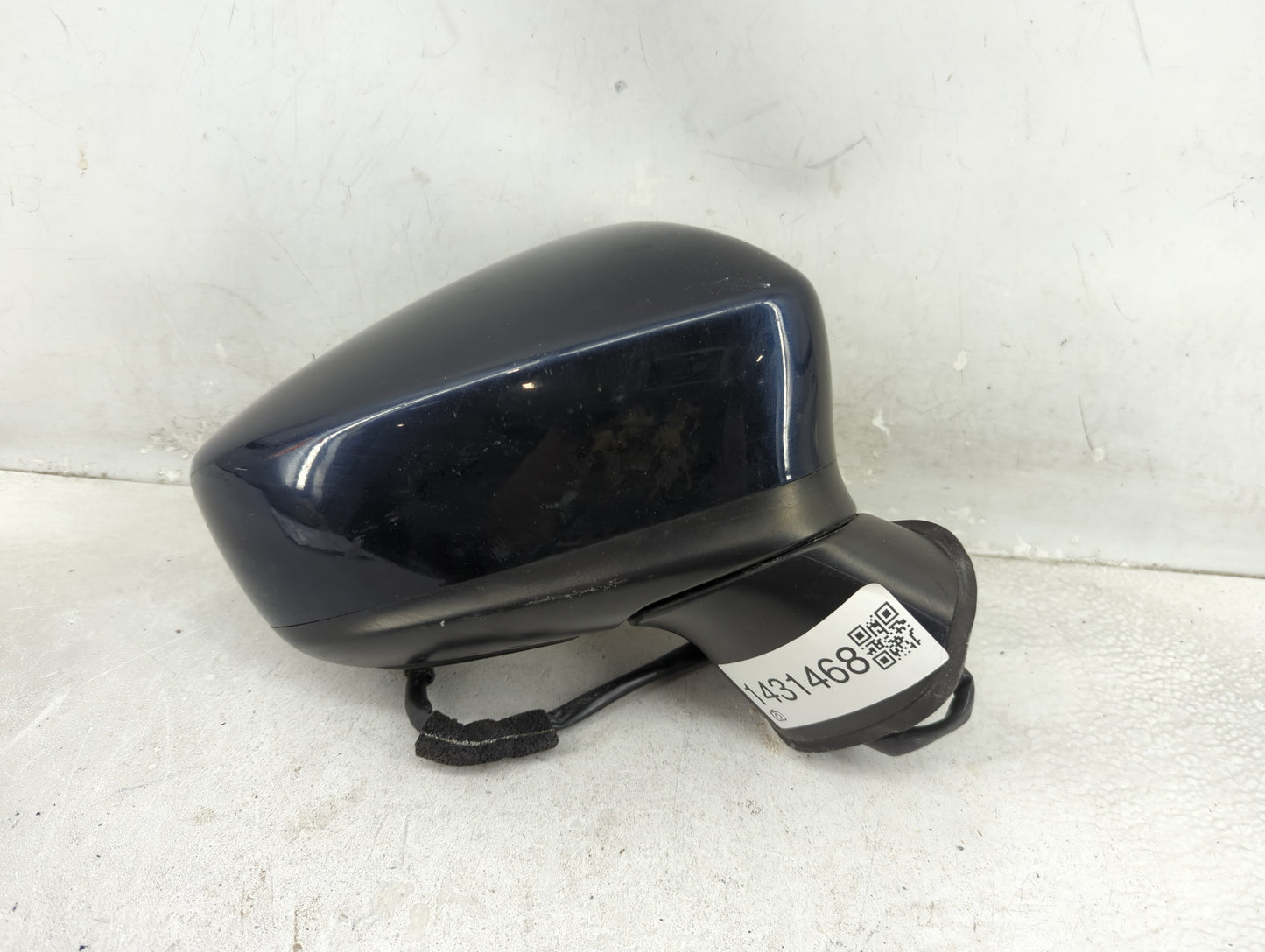 2014-2016 Mazda 3 Passenger Side View Mirror - Right Door Mirror OEM Used - Oemusedautoparts1.com