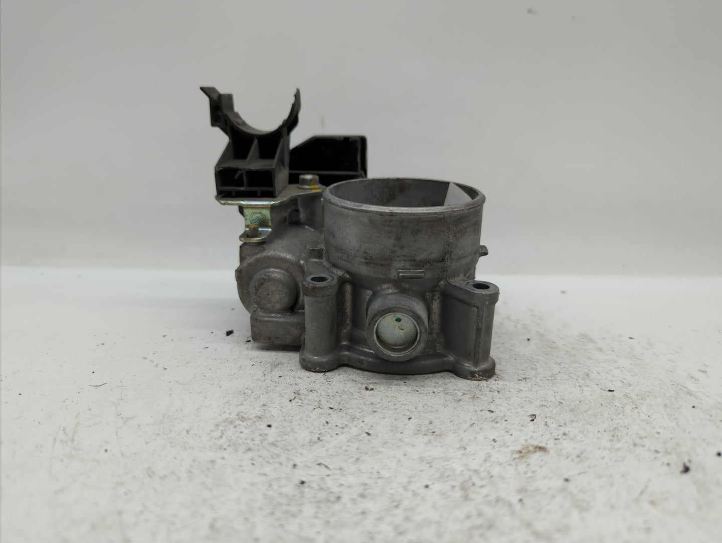 2012-2014 Mazda 3 Throttle Body P/N:13 640 A 640 K4238 1R24, 640 K4238 6R26, 13 640 B, 640 K4238 7T13 Fits Fits 2012 2013 20