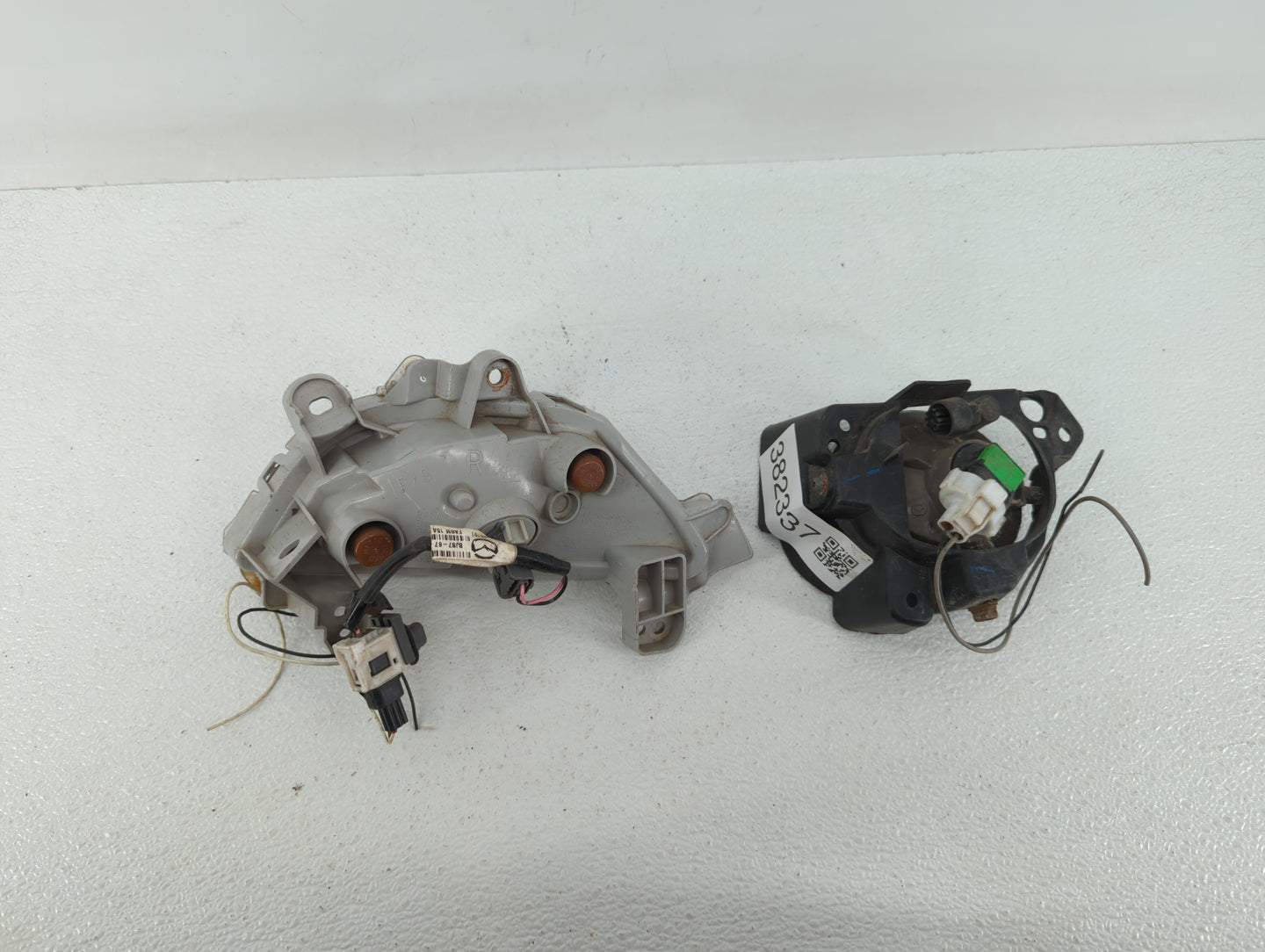 2014 Mazda 3 Tail Light Assembly Driver Left OEM Fits OEM Used Auto Parts - Oemusedautoparts1.com