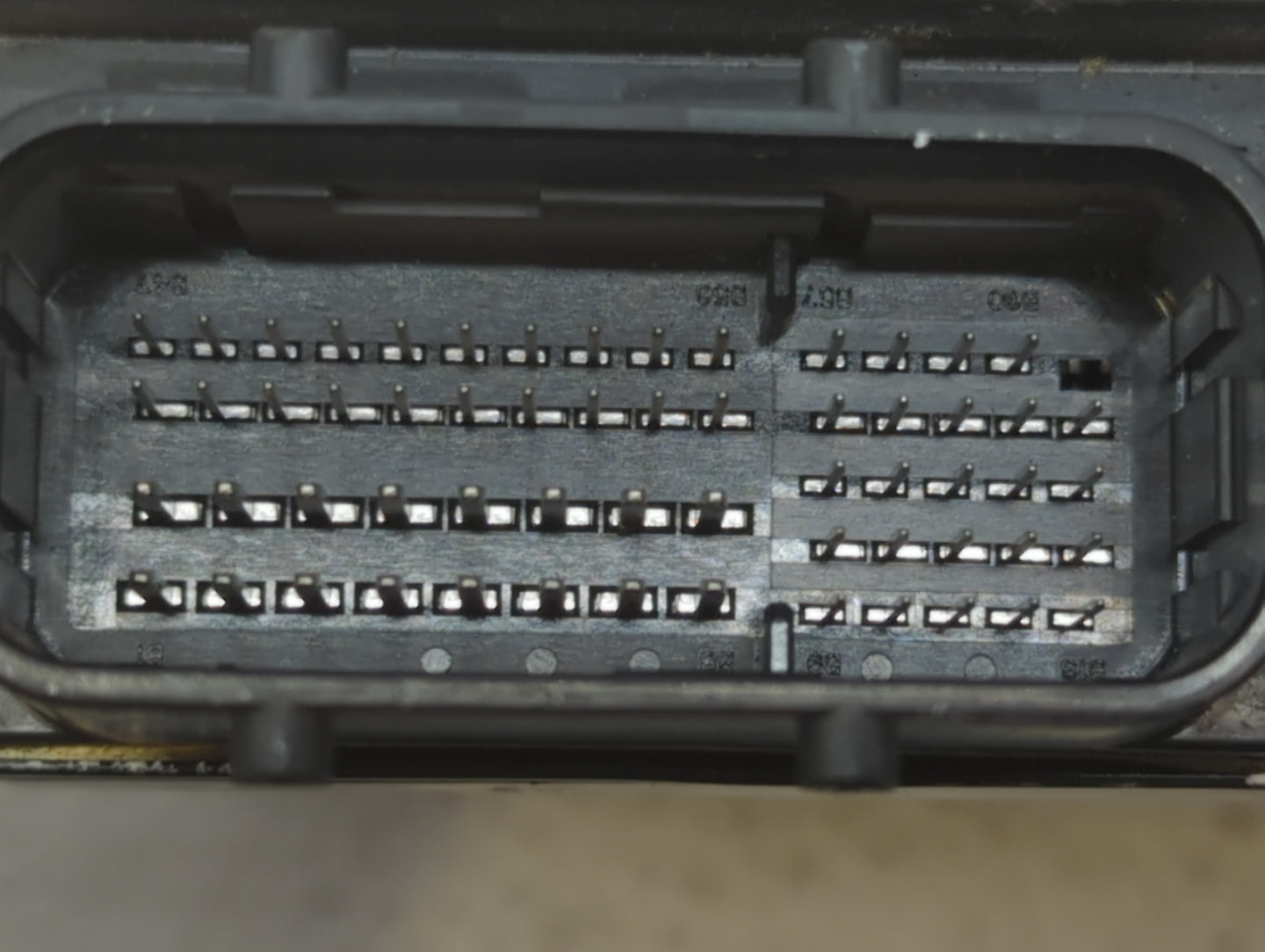 2014-2016 Mazda 3 PCM Engine Control Computer ECU ECM PCU OEM P/N:PEAB 18 881A PEDH 18 881 Fits Fits 2014 2015 2016 OEM Used