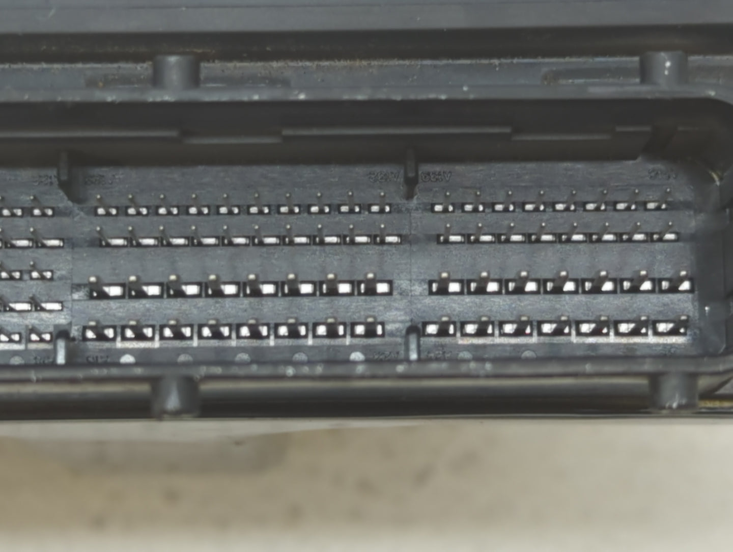 2014-2016 Mazda 3 PCM Engine Control Computer ECU ECM PCU OEM P/N:PEAB 18 881A PEDH 18 881 Fits Fits 2014 2015 2016 OEM Used