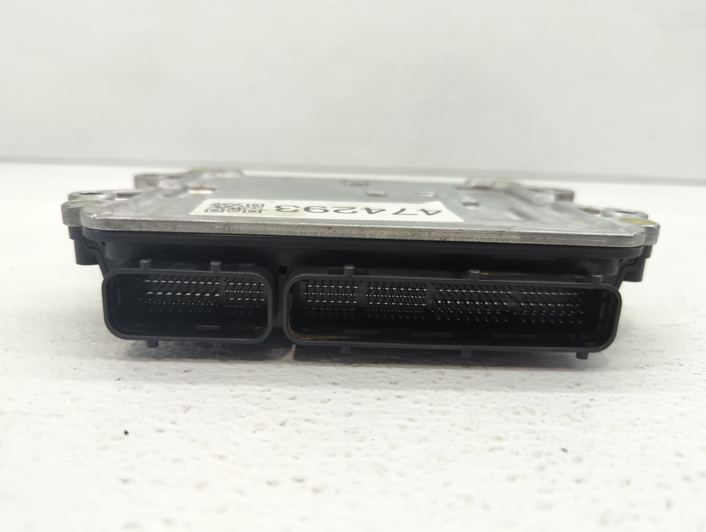 2014-2016 Mazda 3 PCM Engine Control Computer ECU ECM PCU OEM P/N:PEAB 18 881A PEDH 18 881 Fits Fits 2014 2015 2016 OEM Used