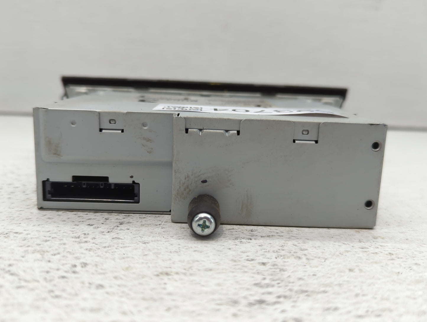 2014-2018 Mazda 3 Radio AM FM Cd Player Receiver Replacement P/N:BHP3-669G0 Fits Fits 2014 2015 2016 2017 2018 OEM Used Auto