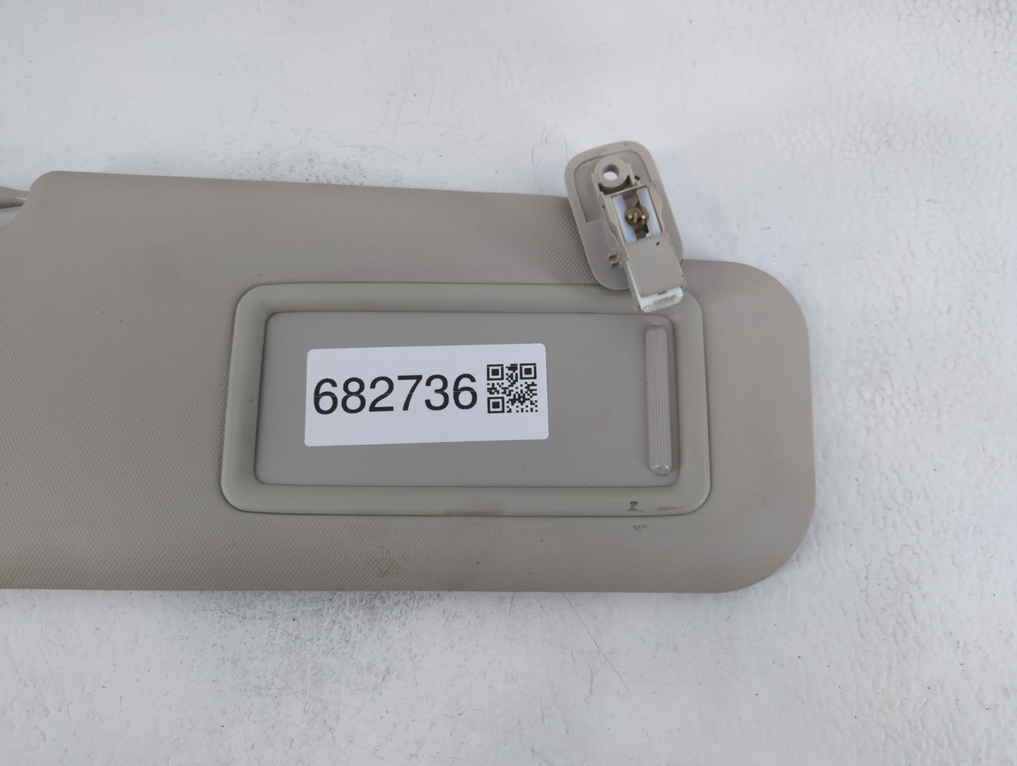 2014-2018 Mazda 3 Sun Visor Shade Replacement Passenger Right Mirror Fits Fits 2014 2015 2016 2017 2018 OEM Used Auto Parts 