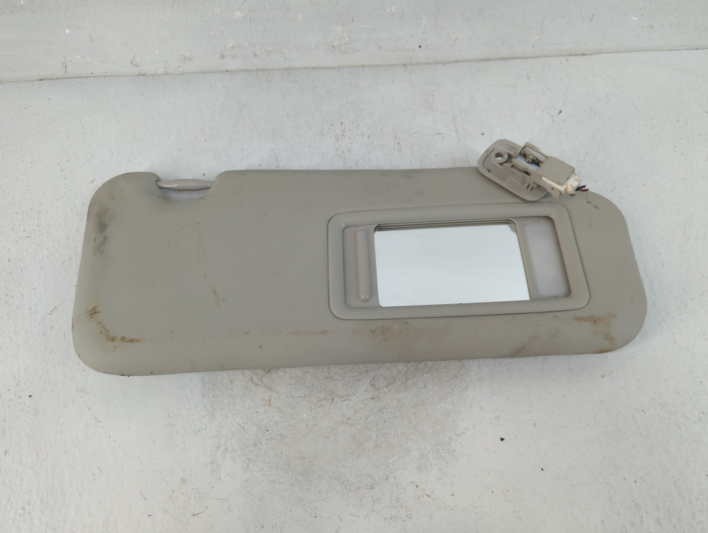 2014-2018 Mazda 3 Sun Visor Shade Replacement Passenger Right Mirror Fits Fits 2014 2015 2016 2017 2018 OEM Used Auto Parts 