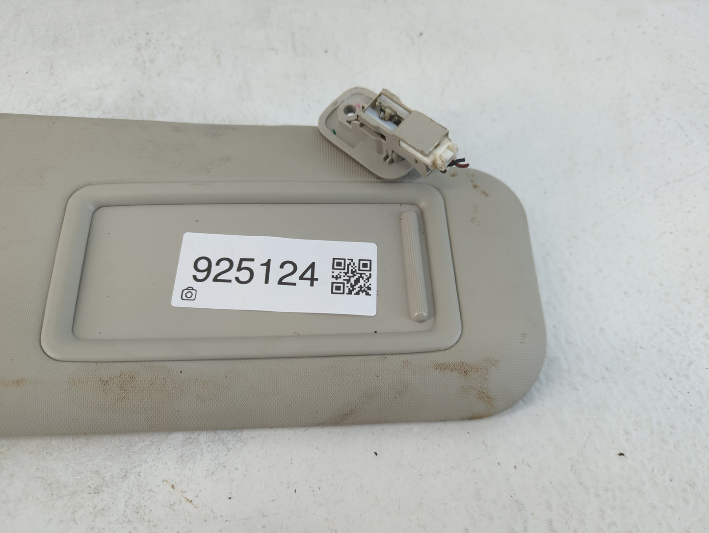 2014-2018 Mazda 3 Sun Visor Shade Replacement Passenger Right Mirror Fits Fits 2014 2015 2016 2017 2018 OEM Used Auto Parts 