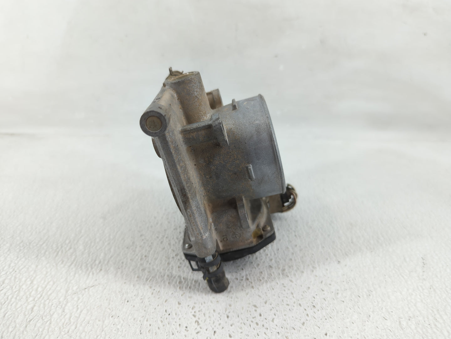 2012-2017 Mazda 5 Throttle Body P/N:9B4G-9F991-A Fits Fits 2009 2010 2011 2012 2013 2014 2015 2016 2017 OEM Used Auto Parts 