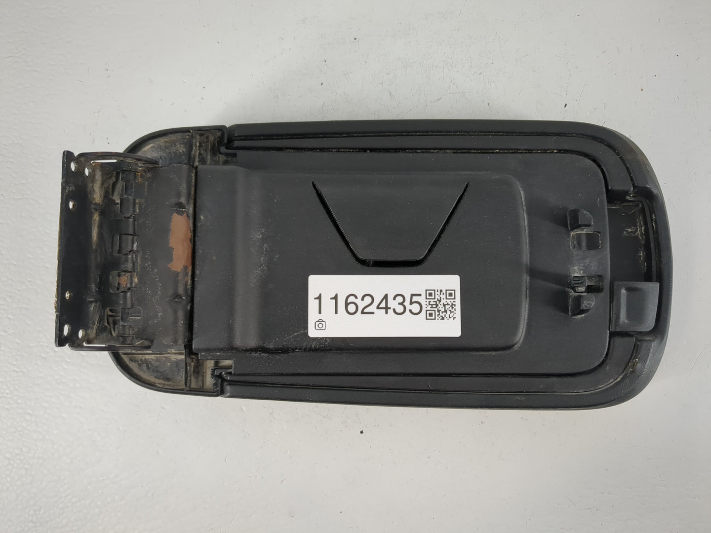 2012-2017 Mazda 5 Center Console Armrest Cover Lid Fits Fits 2012 2013 2014 2015 2016 2017 OEM Used Auto Parts - Oemusedauto