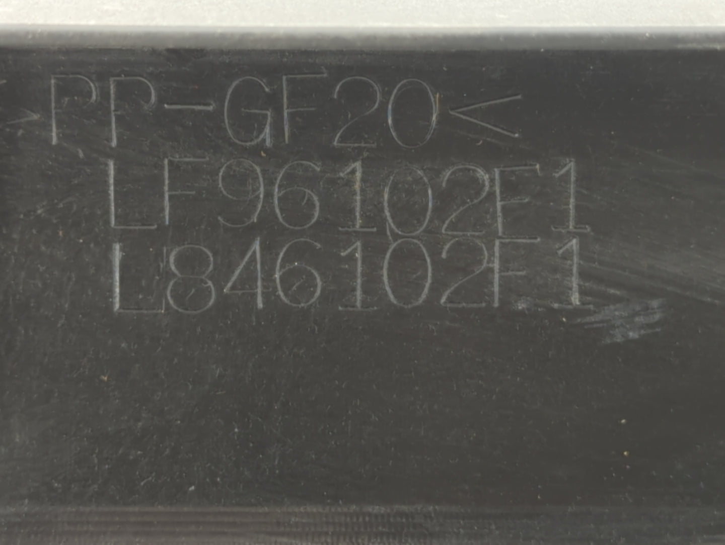 2015 Mazda 5 Engine Cover - Oemusedautoparts1.com