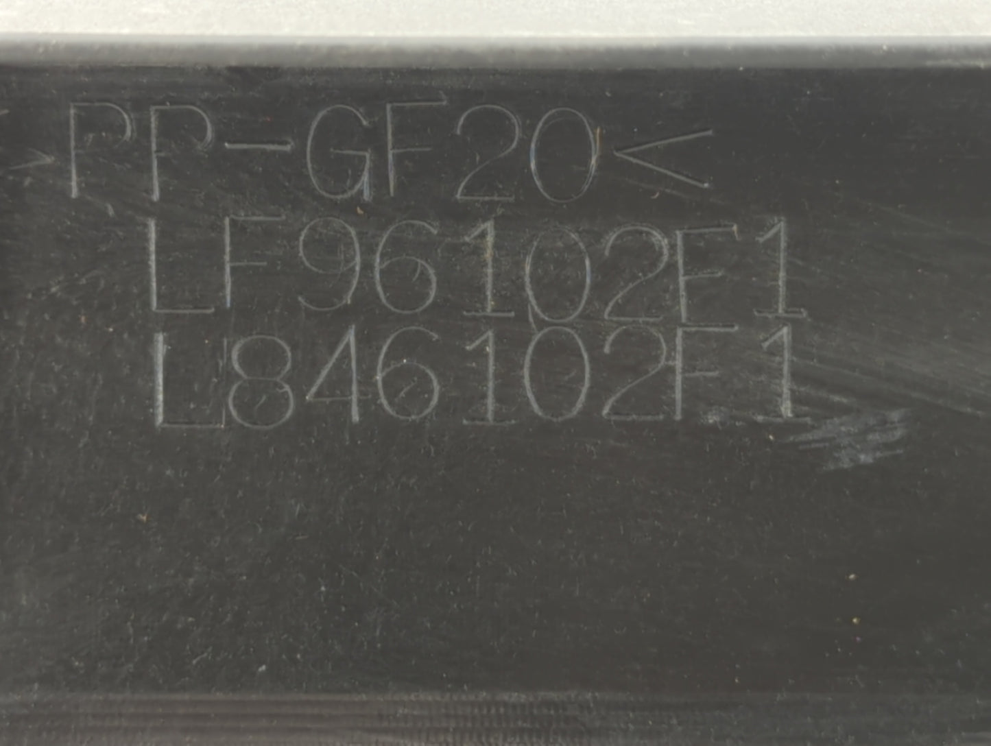 2015 Mazda 5 Engine Cover - Oemusedautoparts1.com