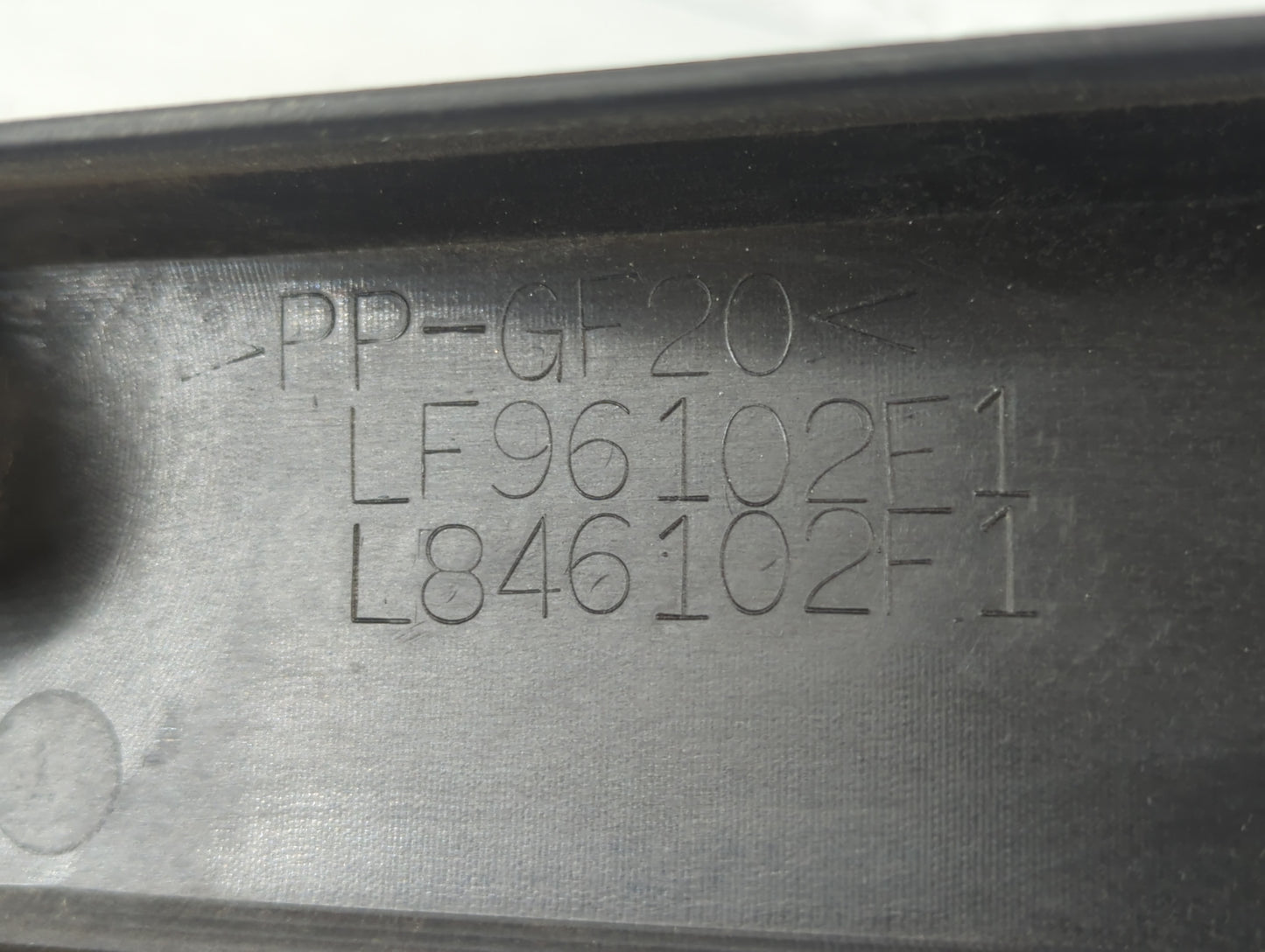 2015 Mazda 5 Engine Cover - Oemusedautoparts1.com