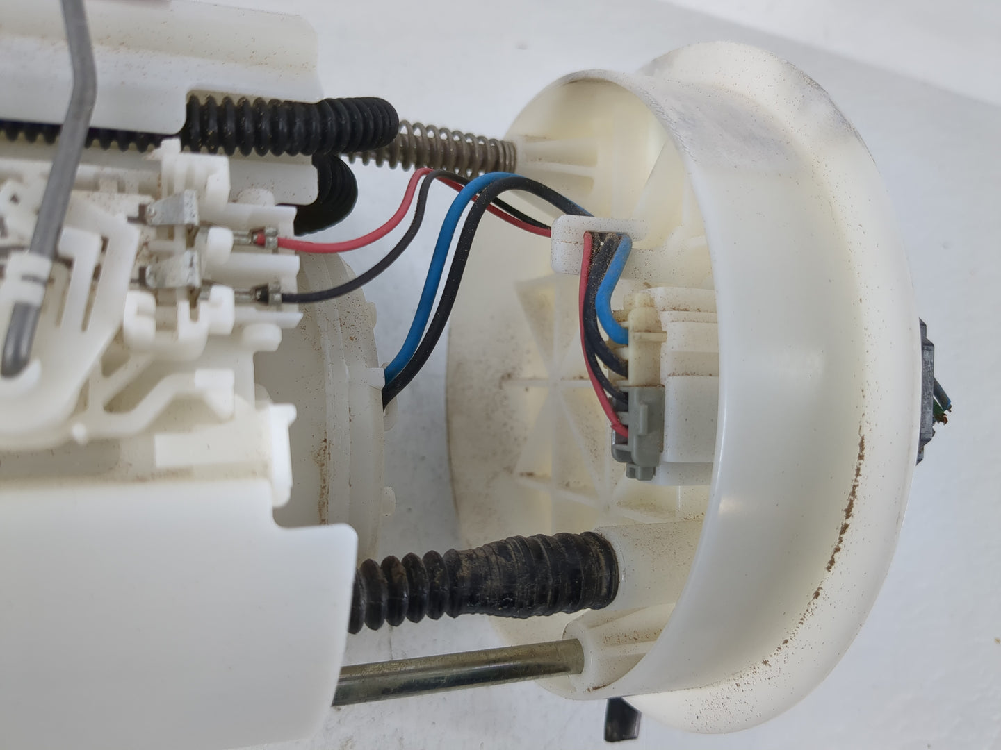2014-2017 Mazda 6 Electrical Gas Fuel Pump Assembly - Oemusedautoparts1.com