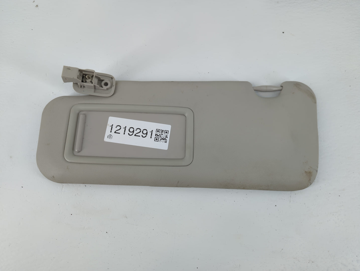 2014-2017 Mazda 6 Sun Visor Shade Replacement Driver Left Mirror Fits Fits 2014 2015 2016 2017 OEM Used Auto Parts - Oemused