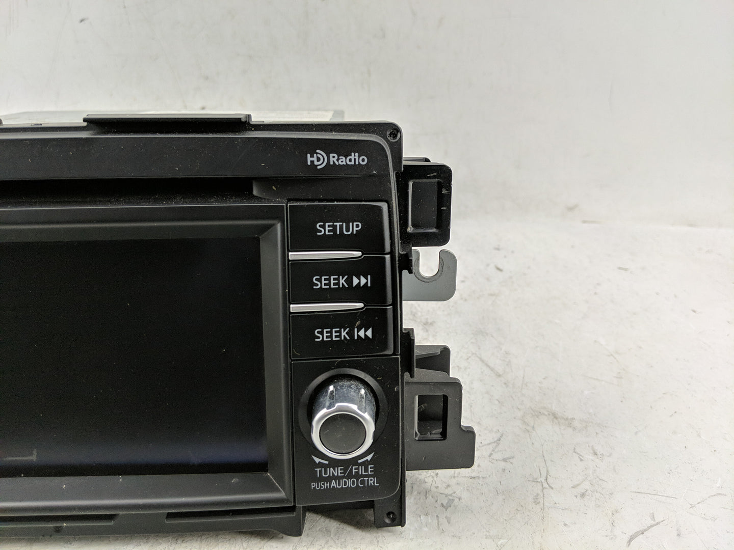 2015 Mazda 6 Radio AM FM Cd Player Receiver Replacement P/N:GJS2 66 DV0B Fits OEM Used Auto Parts - Oemusedautoparts1.com