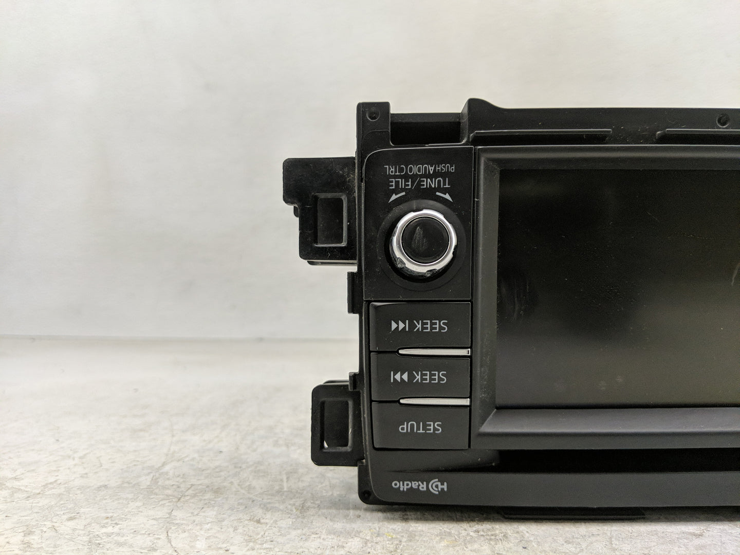 2015 Mazda 6 Radio AM FM Cd Player Receiver Replacement P/N:GJS2 66 DV0B Fits OEM Used Auto Parts - Oemusedautoparts1.com