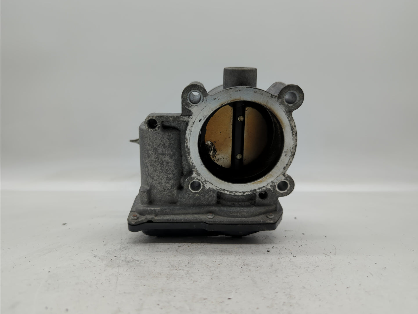 2014 Mazda 6 Throttle Body P/N:PY01 13 640 A Fits OEM Used Auto Parts - Oemusedautoparts1.com