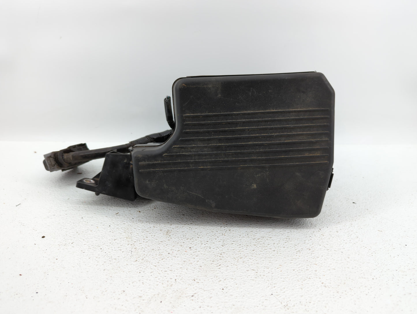 2014 Mazda 6 Fusebox Fuse Box Panel Relay Module P/N:G46C-675X0 KD45-675X0-C, 518954020A, KD47-66767 Fits OEM Used Auto Part