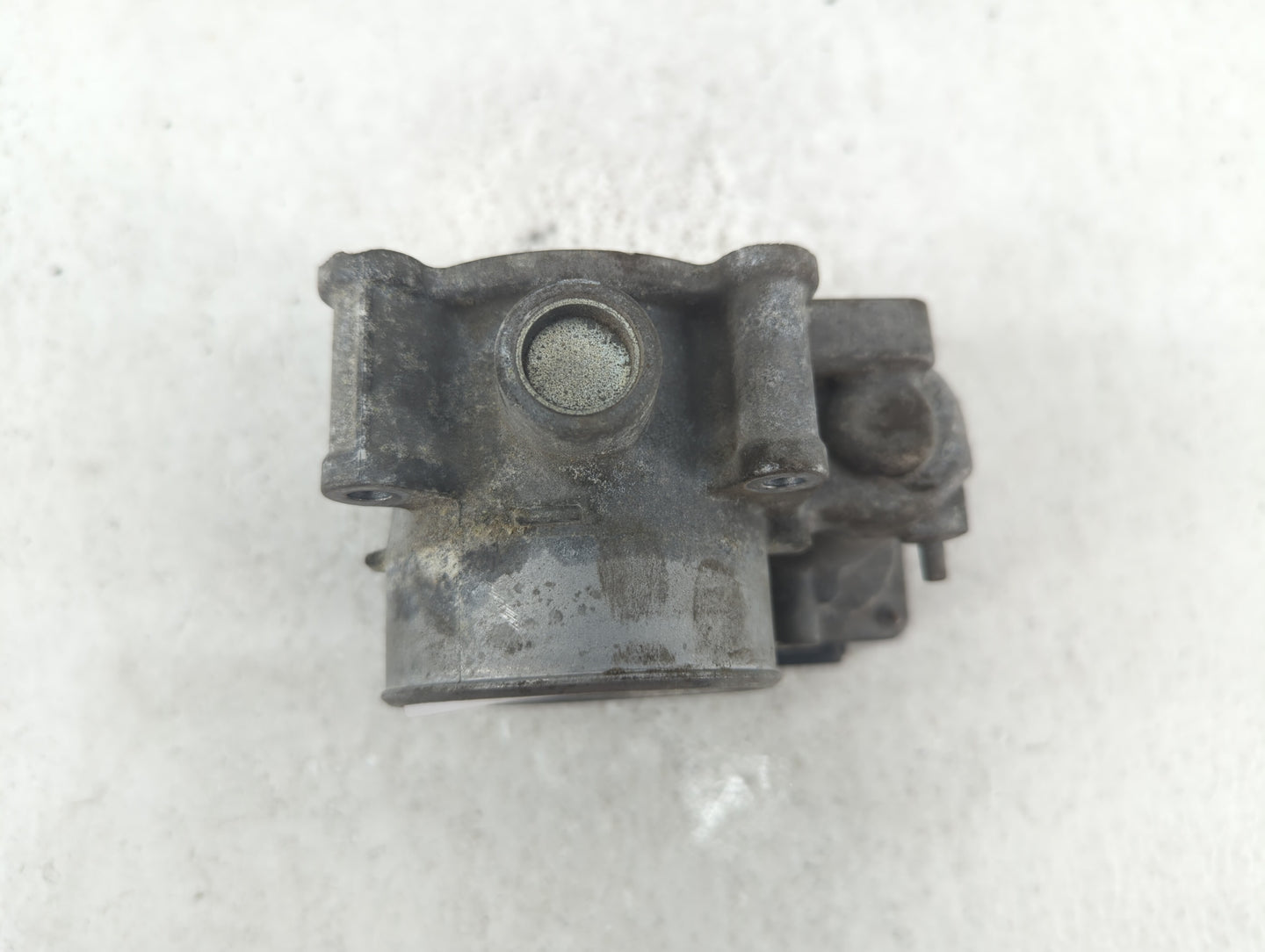 2014 Mazda 6 Throttle Body P/N:13 640 A K4238 13 640 A, 12681472AA, PY01 13 640 A Fits OEM Used Auto Parts - Oemusedautopart