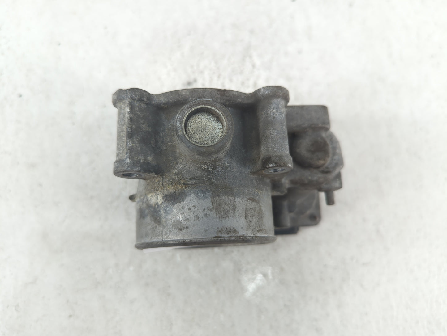2014 Mazda 6 Throttle Body P/N:13 640 A K4238 13 640 A, 12681472AA, PY01 13 640 A Fits OEM Used Auto Parts - Oemusedautopart
