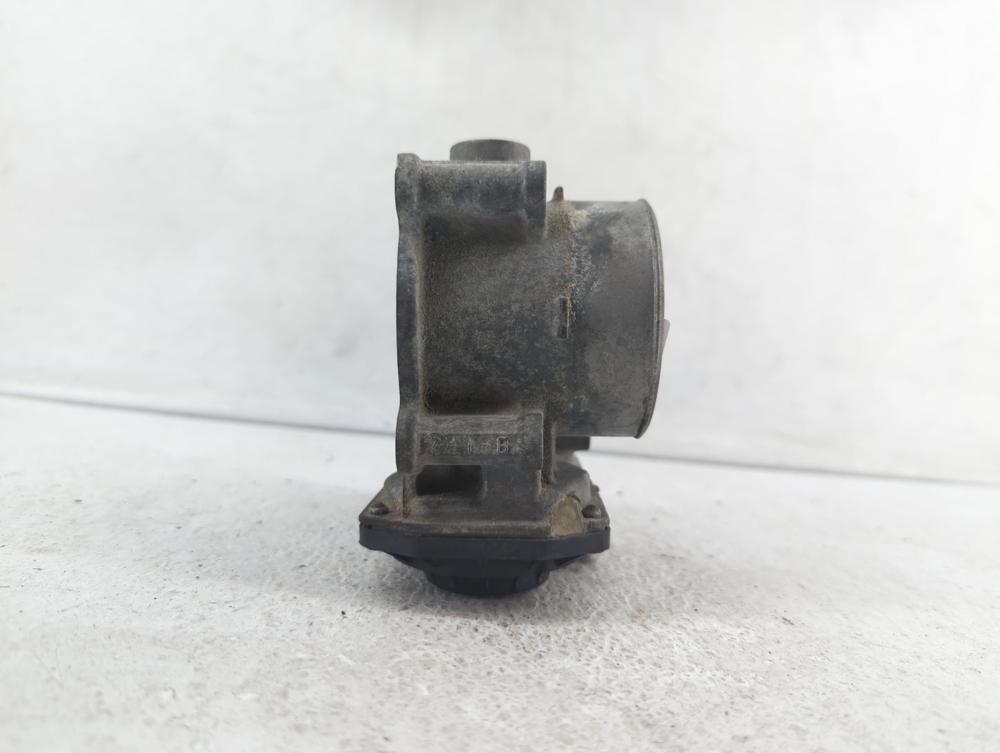 2014 Mazda 6 Throttle Body P/N:13 640 A K4238 13 640 A, 12681472AA, PY01 13 640 A Fits OEM Used Auto Parts - Oemusedautopart