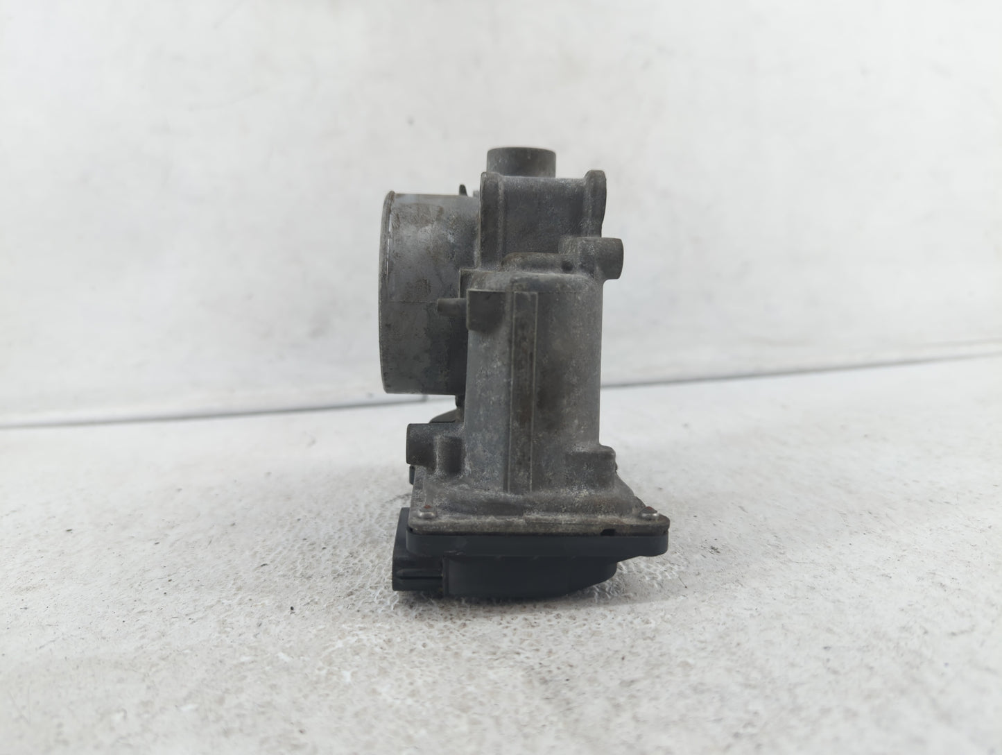 2014 Mazda 6 Throttle Body P/N:13 640 A K4238 13 640 A, 12681472AA, PY01 13 640 A Fits OEM Used Auto Parts - Oemusedautopart
