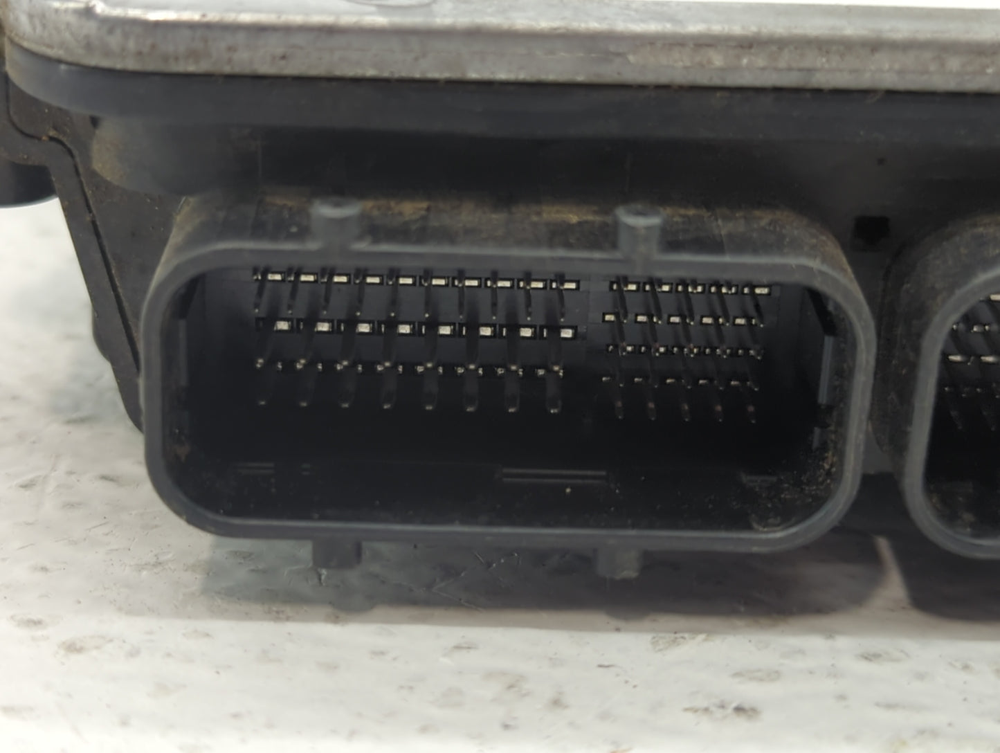2014-2016 Mazda 6 PCM Engine Control Computer ECU ECM PCU OEM P/N:PY1J 18 881E PY9T 18 881A, PY9W 18 881 Fits Fits 2014 2015