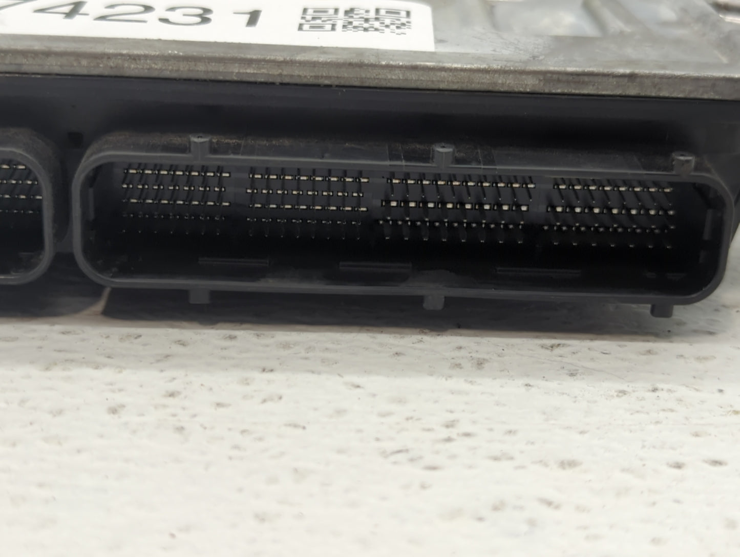 2014-2016 Mazda 6 PCM Engine Control Computer ECU ECM PCU OEM P/N:PY1J 18 881E PY9T 18 881A, PY9W 18 881 Fits Fits 2014 2015