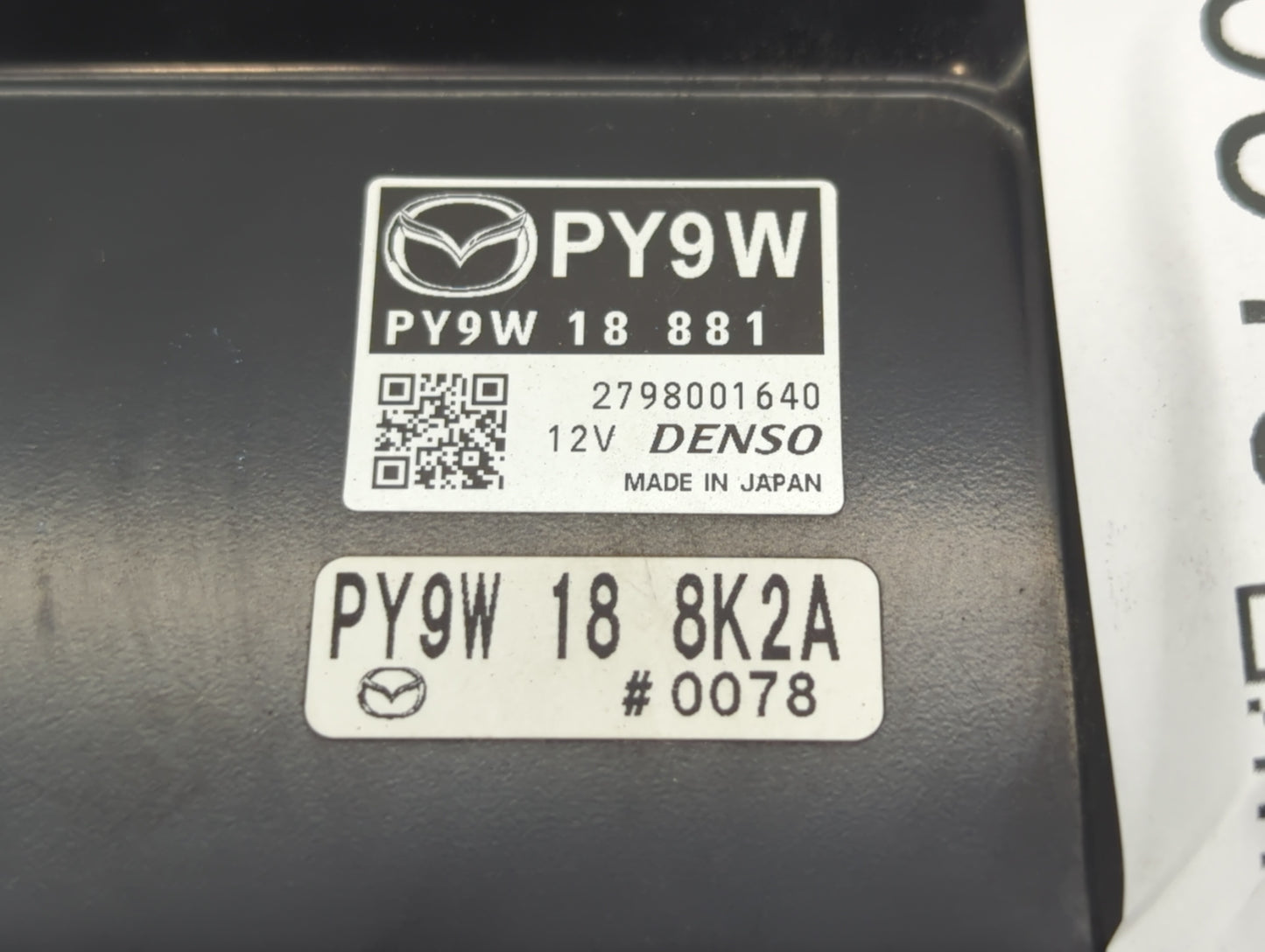 2014-2016 Mazda 6 PCM Engine Control Computer ECU ECM PCU OEM P/N:PY1J 18 881E PY9T 18 881A, PY9W 18 881 Fits Fits 2014 2015