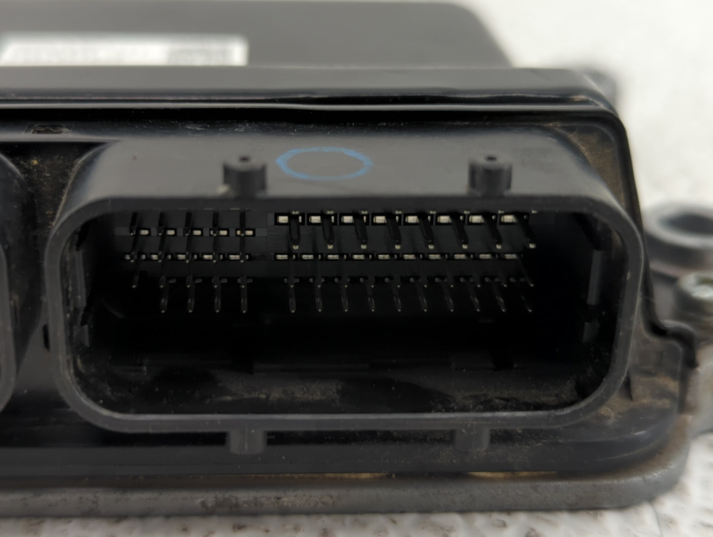 2014-2016 Mazda 6 PCM Engine Control Computer ECU ECM PCU OEM P/N:PY1W 18 881E PY1J 18 881E, PY9T 18 881A Fits Fits 2014 201