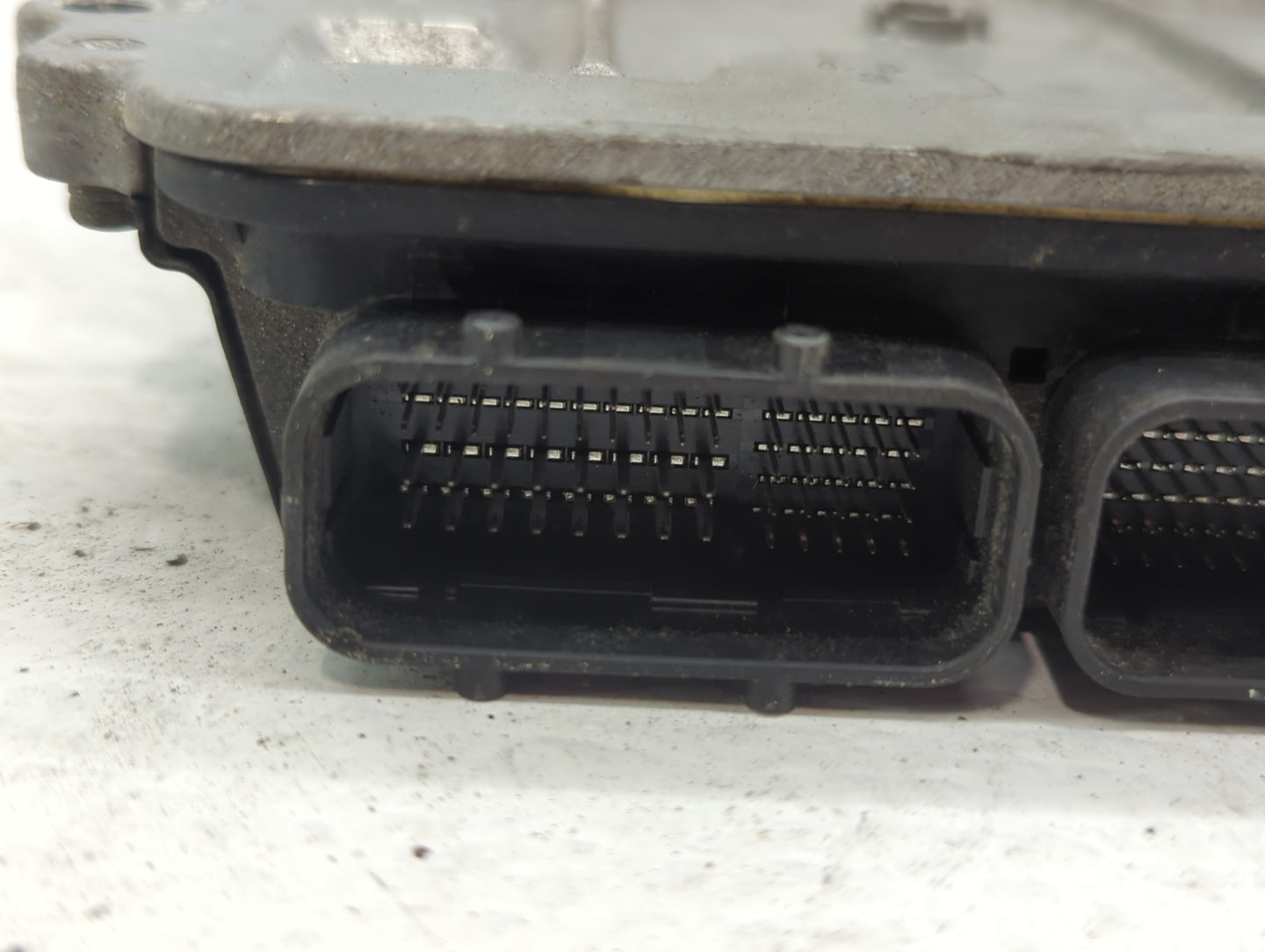 2014-2016 Mazda 6 PCM Engine Control Computer ECU ECM PCU OEM P/N:PY9T 18 881 PY1W 18 881E, PY1J 18 881E Fits Fits 2014 2015