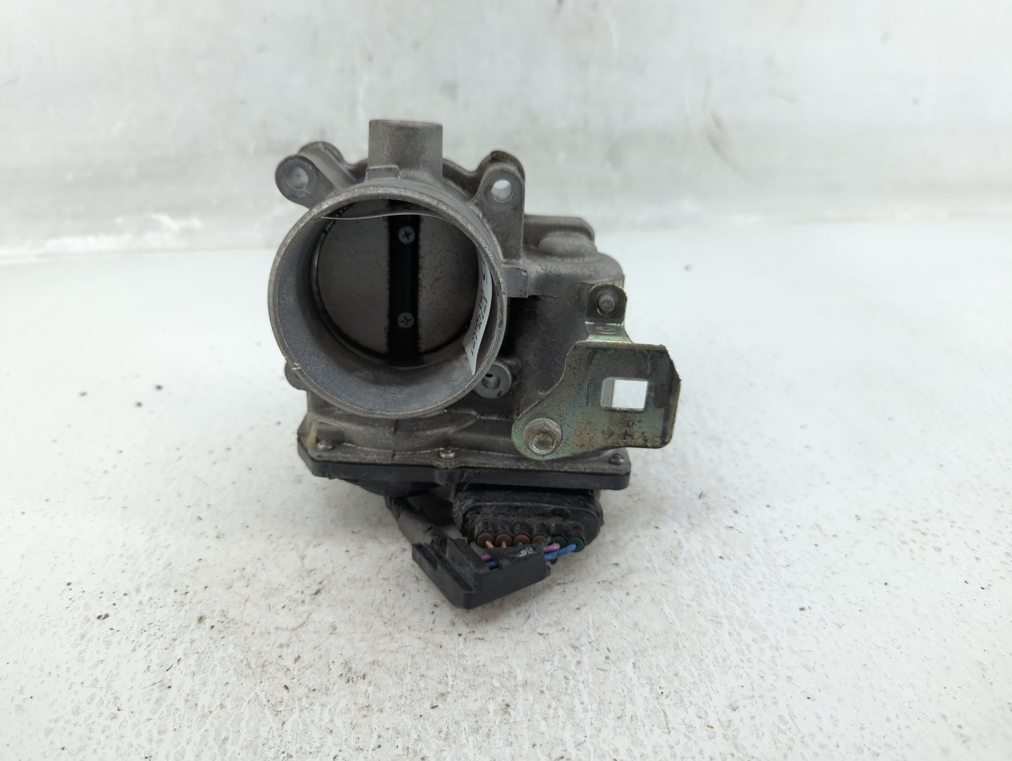 2014-2017 Mazda 6 Throttle Body P/N:152004R23 PY01 13 840 A Fits Fits 2014 2015 2016 2017 2018 OEM Used Auto Parts - Oemused